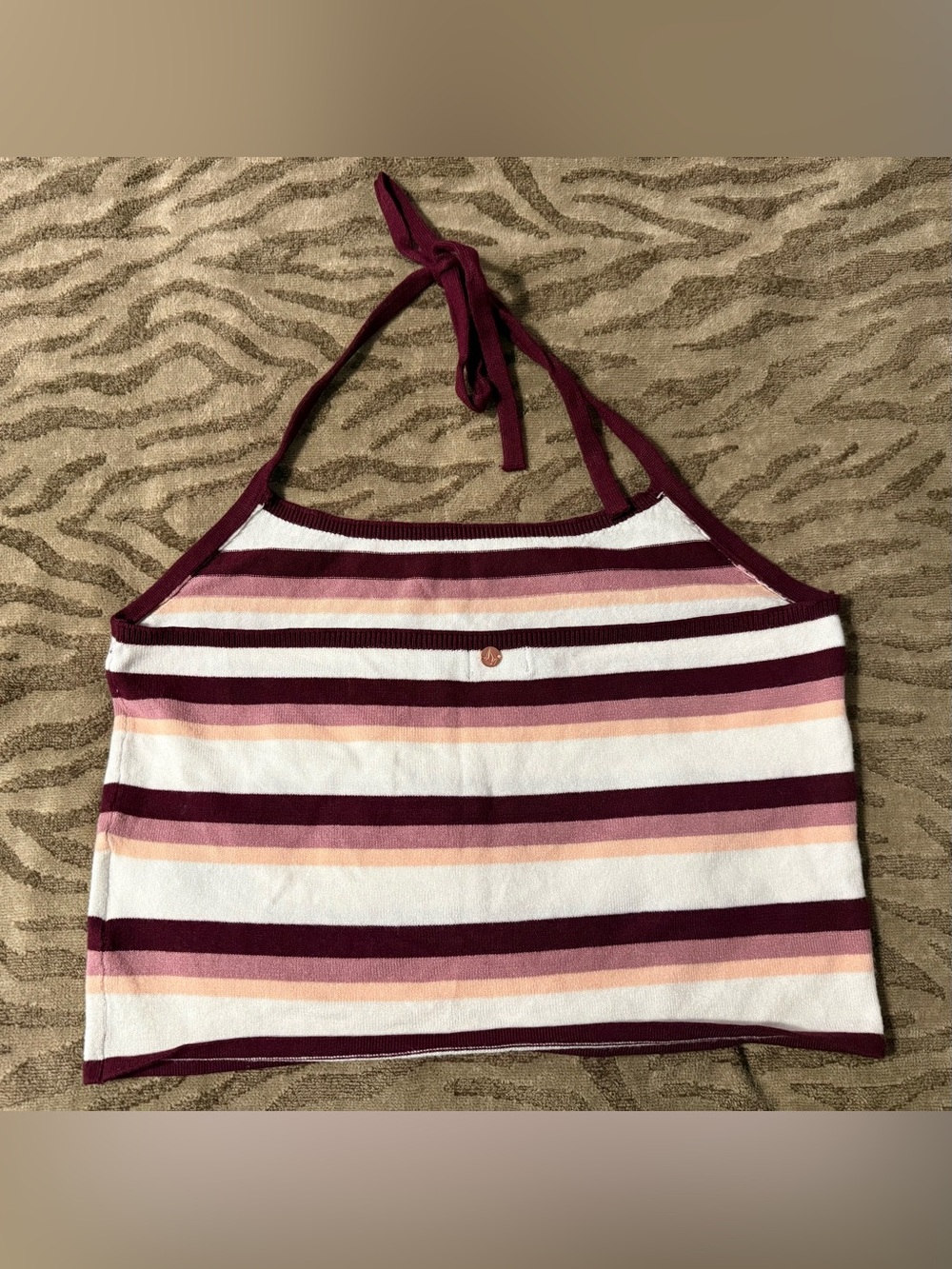 ✨Volcom Halter Top✨ - Picture 2 of 7